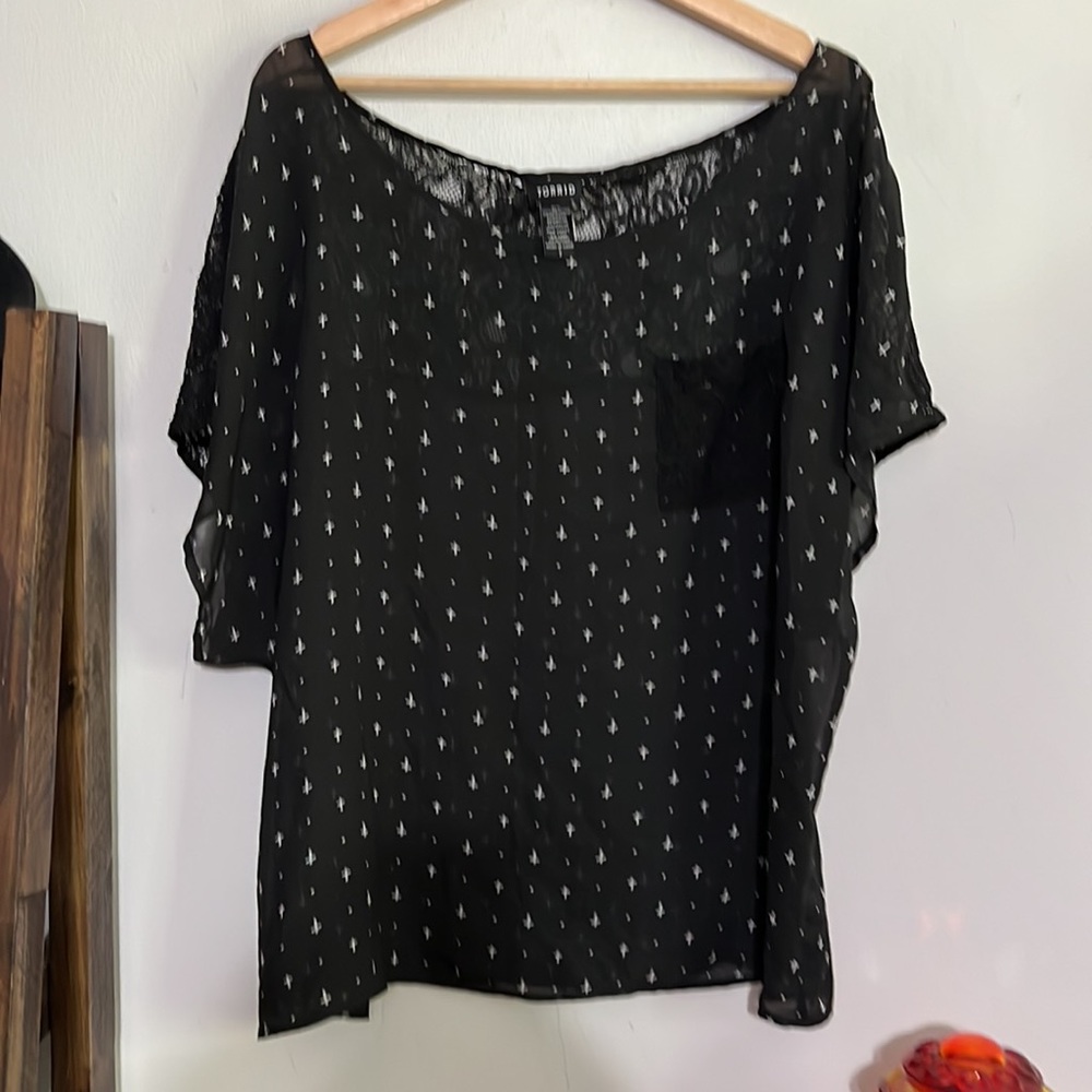 Torrid Plus Size Black & White Patterned Sheer Do… - image 1